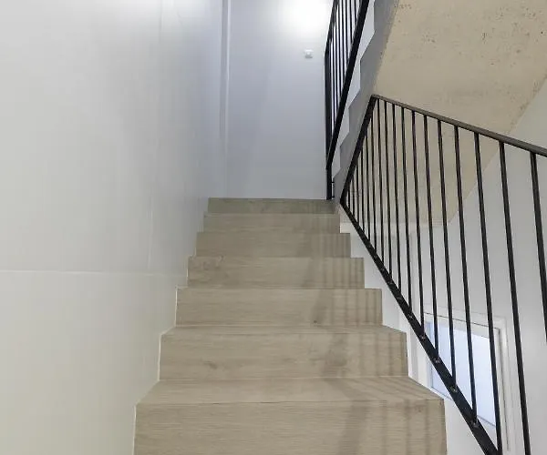 Apartup Ca Celieta Iv 公寓